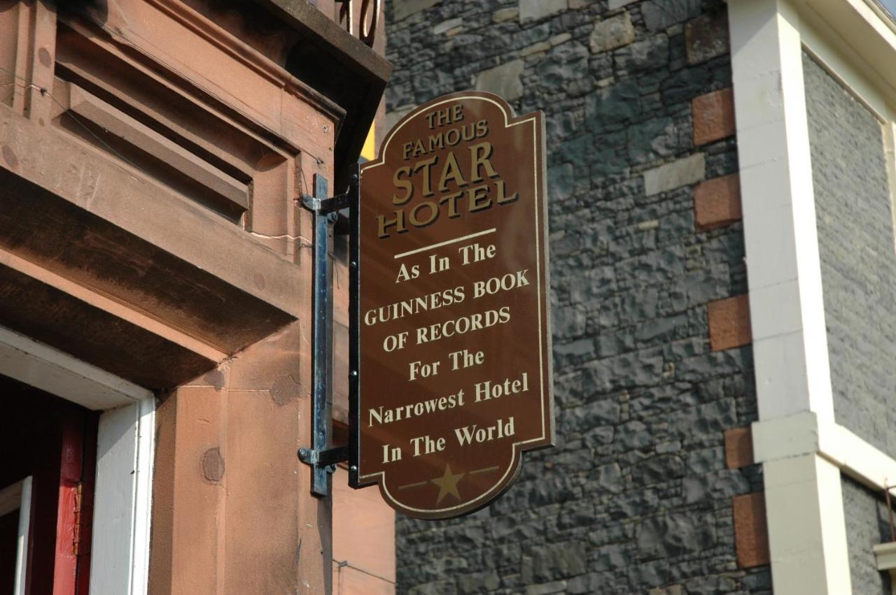 The Famous Star Hotel モファット エクステリア 写真